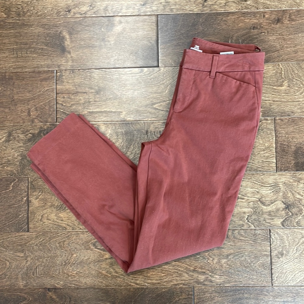 Old Navy- pixie high rise pants